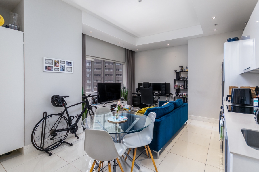 1 Bedroom Property for Sale in Cape Town City Centre Western Cape